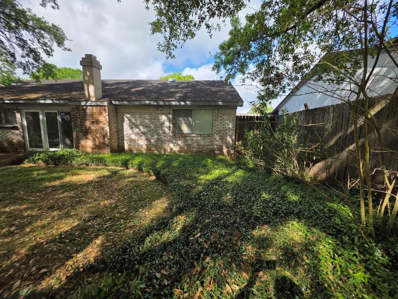 1326 Ashwood Drive