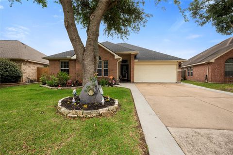 Photo of 7431 Hollow Cove Court, Cypress, TX 77433 (MLS # 94807459)