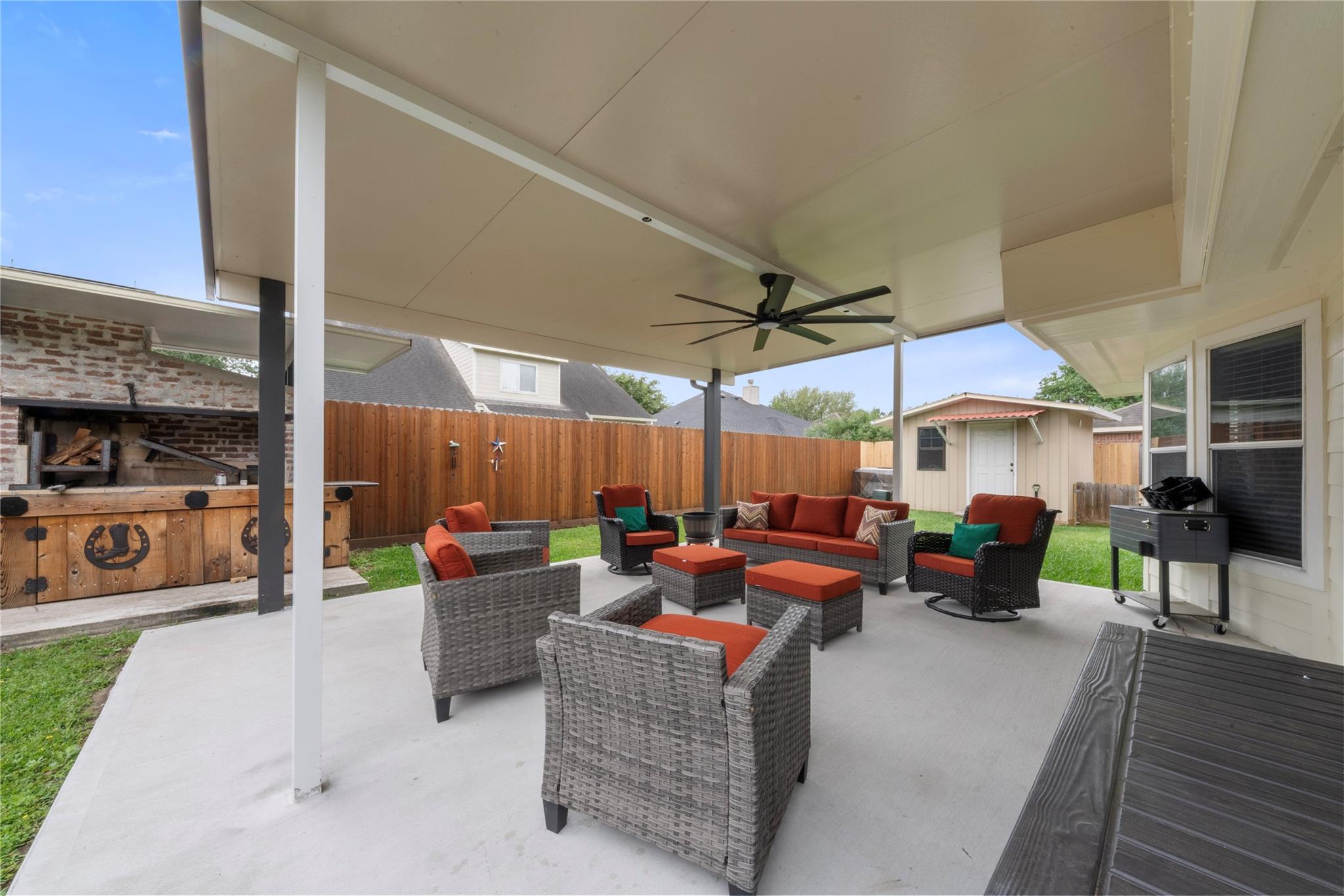 7431 Hollow Cove Court