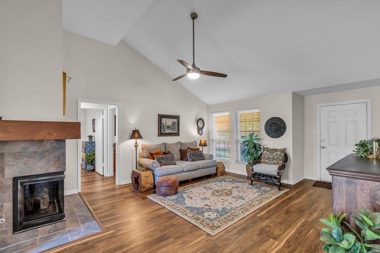 2627 Clear Ridge Drive
