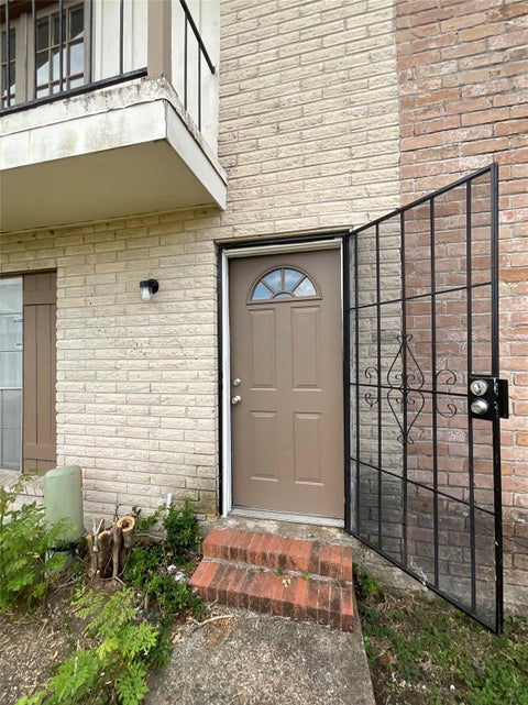 Photo of 7067 Chasewood Drive, Houston, TX 77489 (MLS # 5702537)