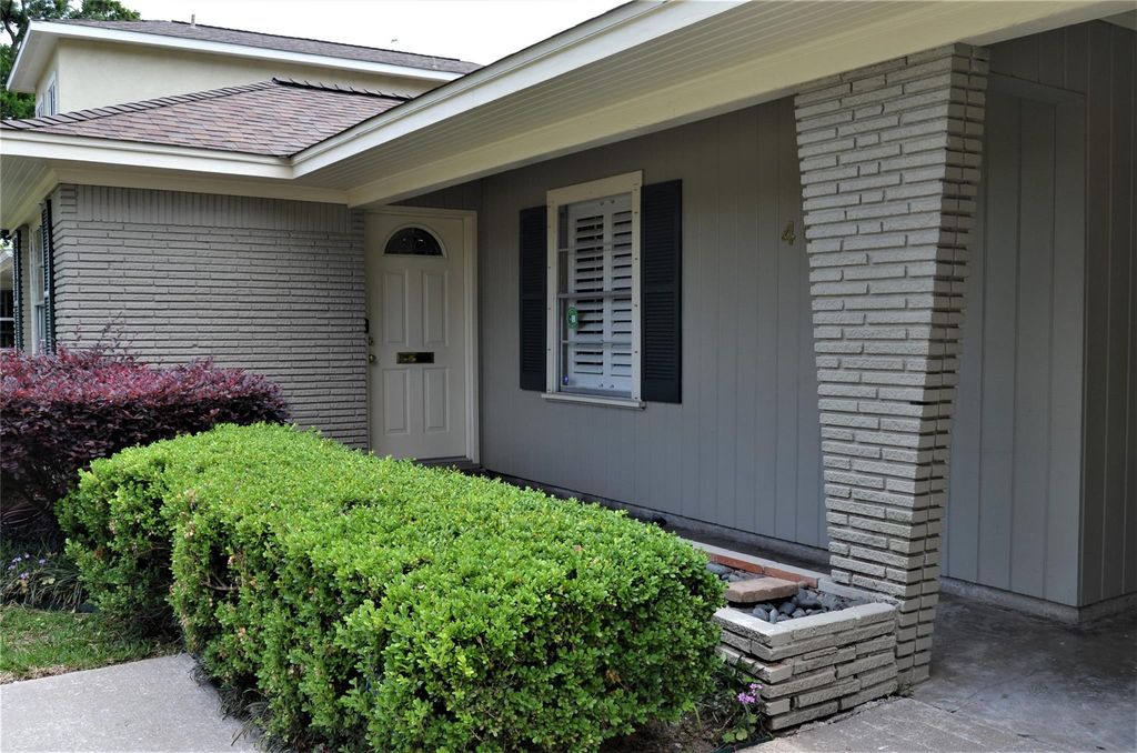 Photo of 4009 Nenana Drive, Houston, TX 77025 (MLS # 9567556)