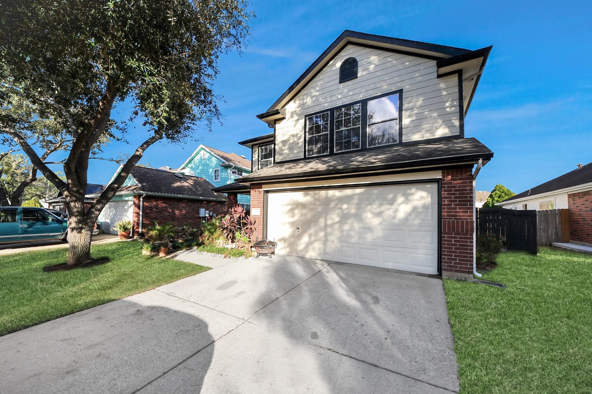 13019 Lindenloch Lane