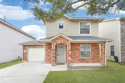 Photo of 5826 Darlington Oak Street, Houston, TX 77016 (MLS # 75025197)