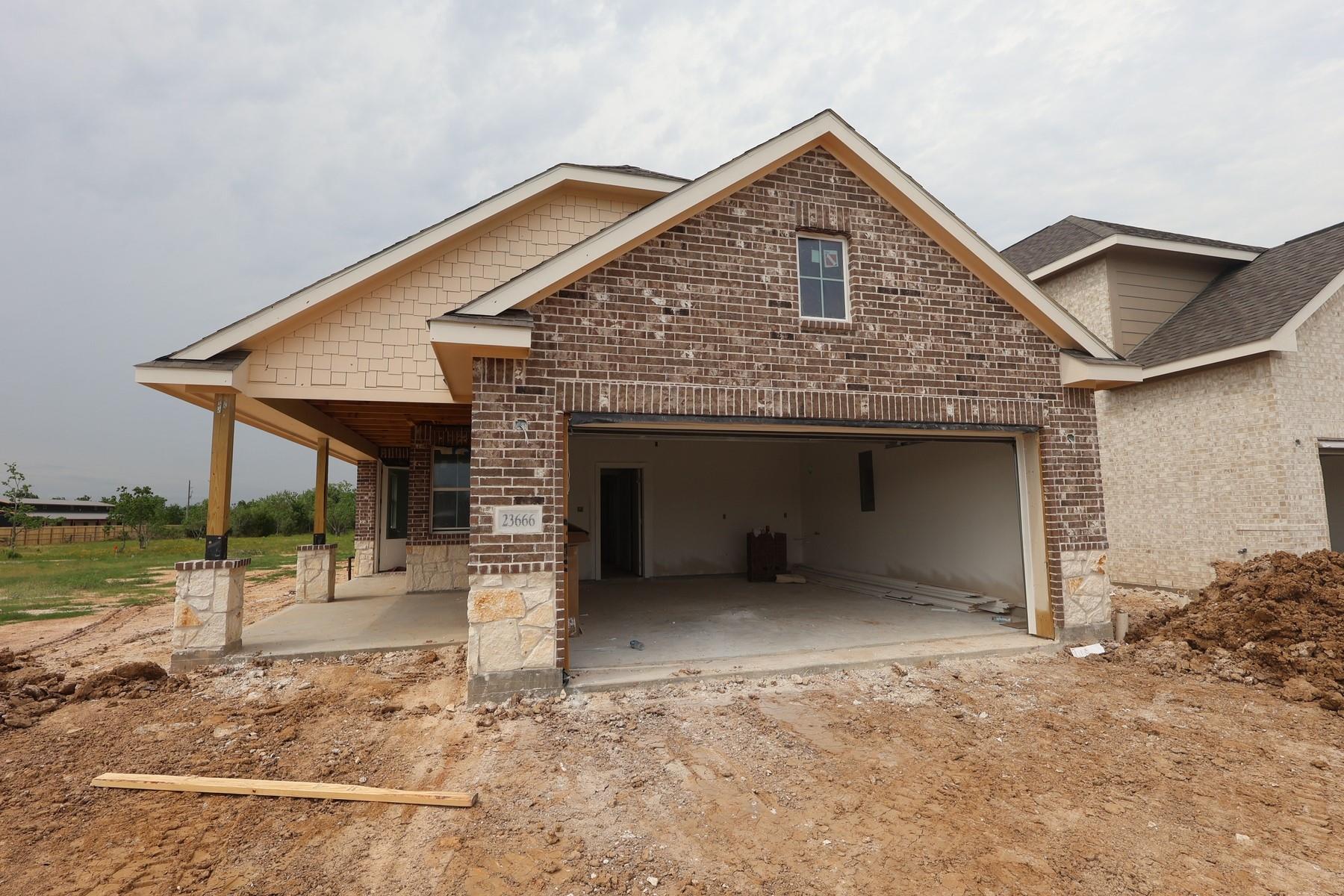 23666 Gulf Prairie Drive