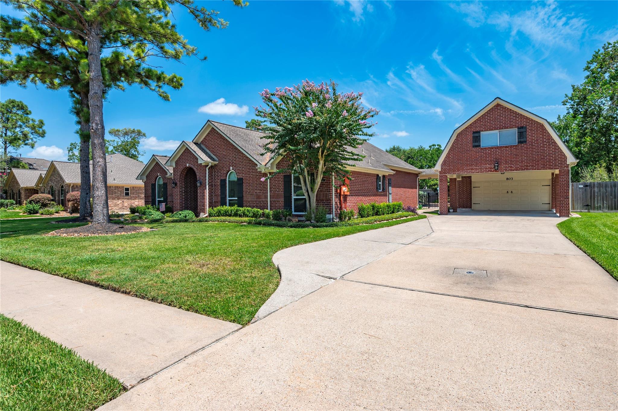 803 Hackberry Lane