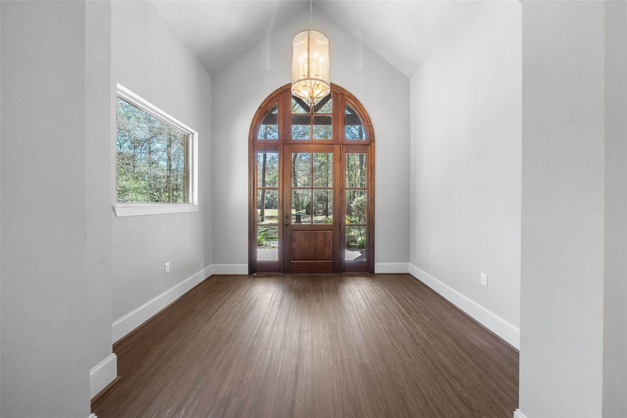 11556 Kirstens Court