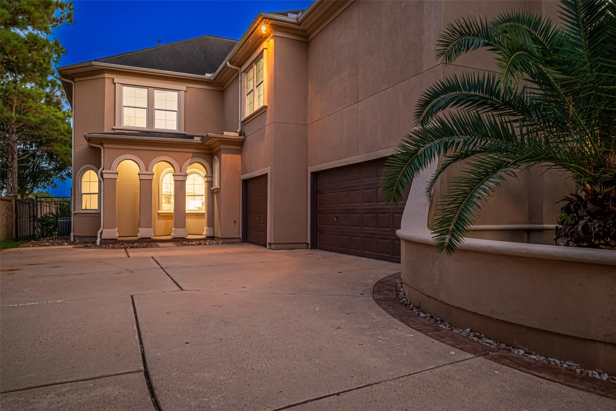 23003 Two Harbors Glen Street