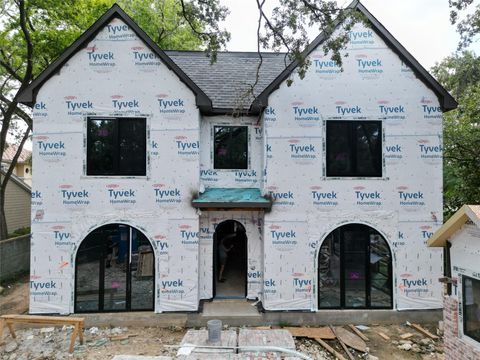 Photo of 2247 Chilton Road, Houston, TX 77019 (MLS # 49598489)