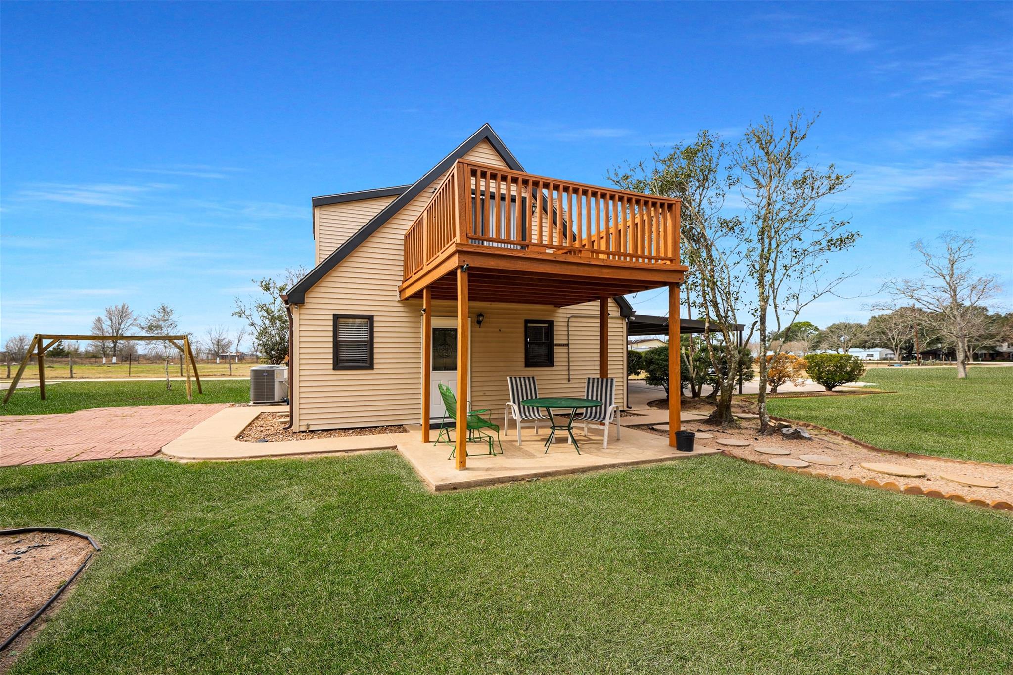 15021 County Road 272