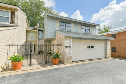 Photo of 325 E Main St Street, Brenham, TX 77833 (MLS # 56638149)