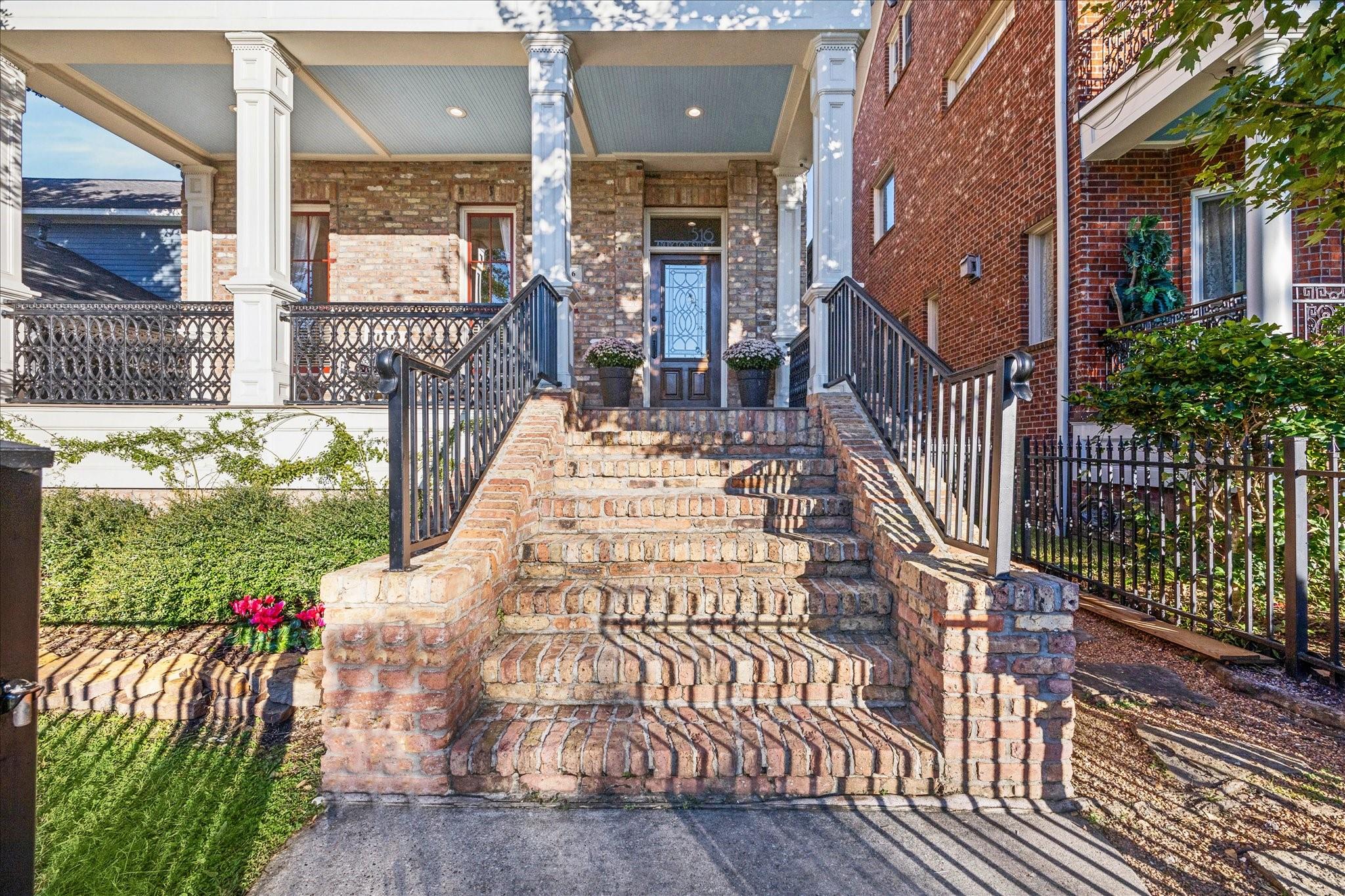 516 Arlington Street