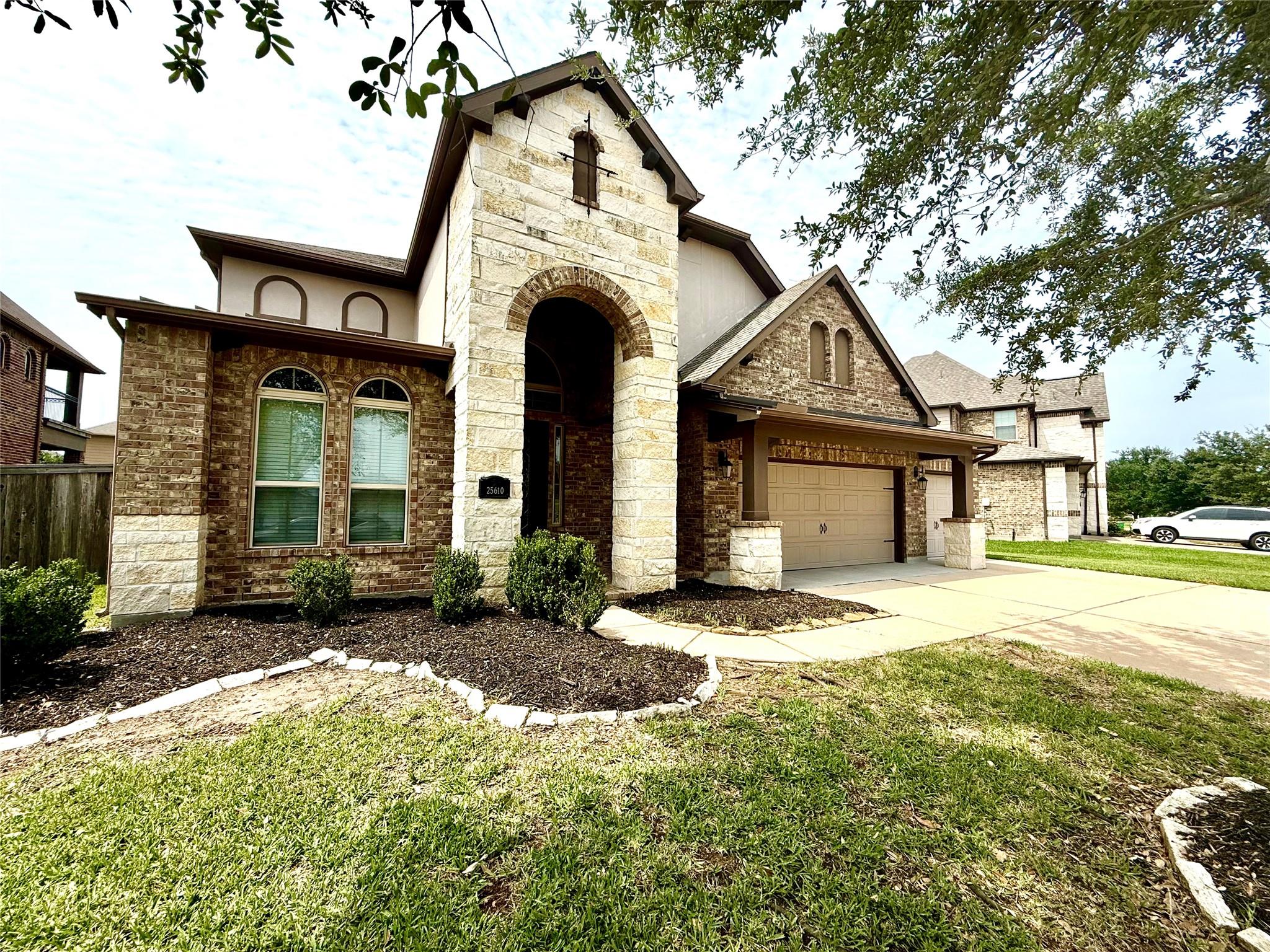 25610 Fleming Lodge Lane