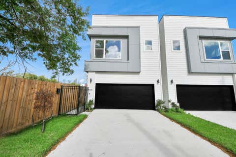 Photo of 505 Middle Street, Houston, TX 77003 (MLS # 20121994)