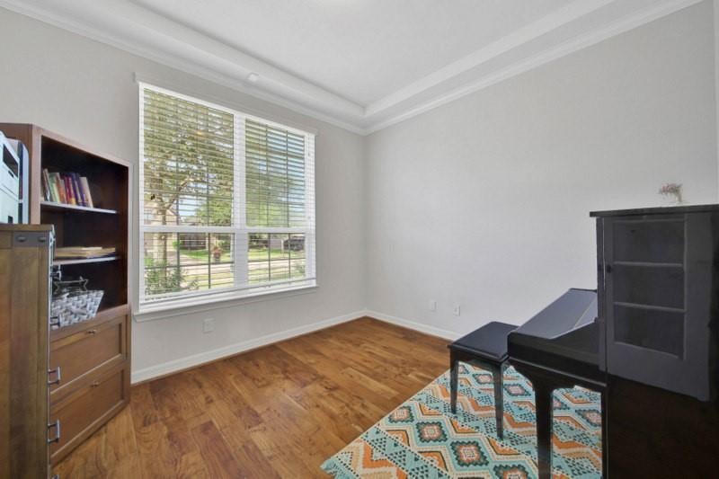 6718 Sotoria Lane