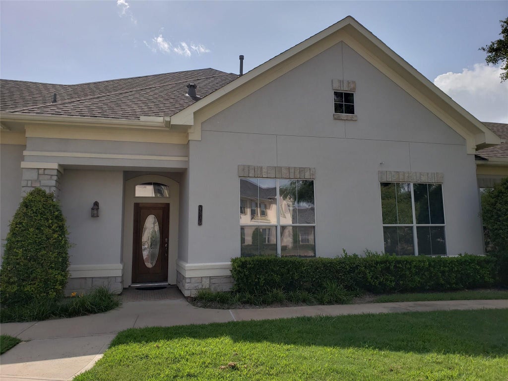 Photo of 4330 Lake Run Drive, Sugar Land, TX 77459 (MLS # 88747606)