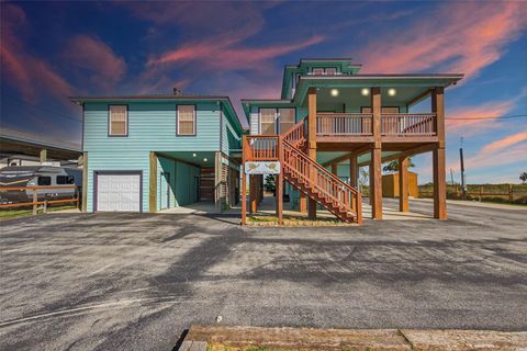 1127 County Road 299 Sargent TX 77414