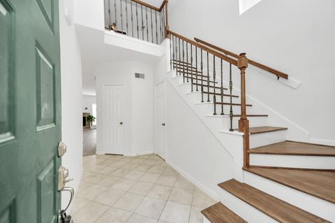 Townhouse For Sale - 5515 Strack Road #122<br/> Harris County, Houston, TX 77069