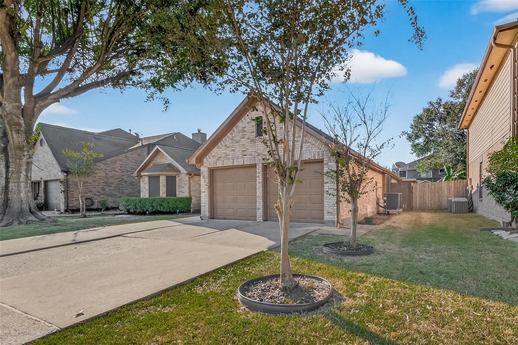 8802 Kensington Court