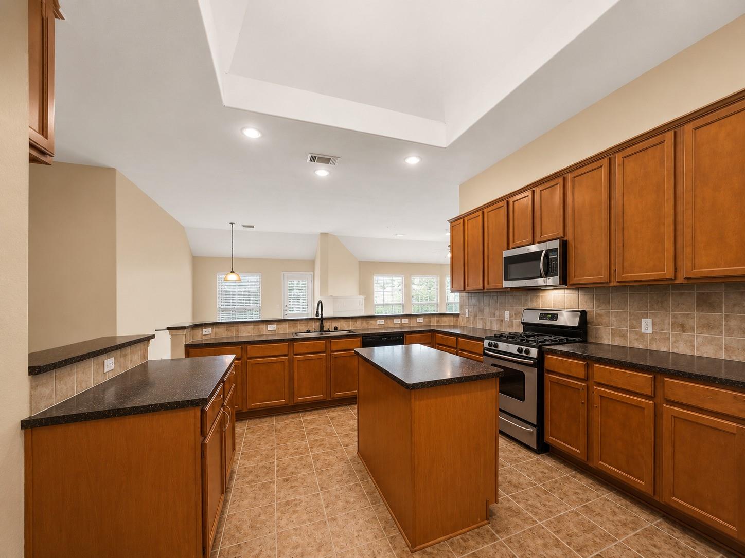 9010 Carriage Point Dr