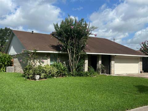 Photo of 1139 Pinecroft Drive, Sugar Land, TX 77498 (MLS # 27344000)