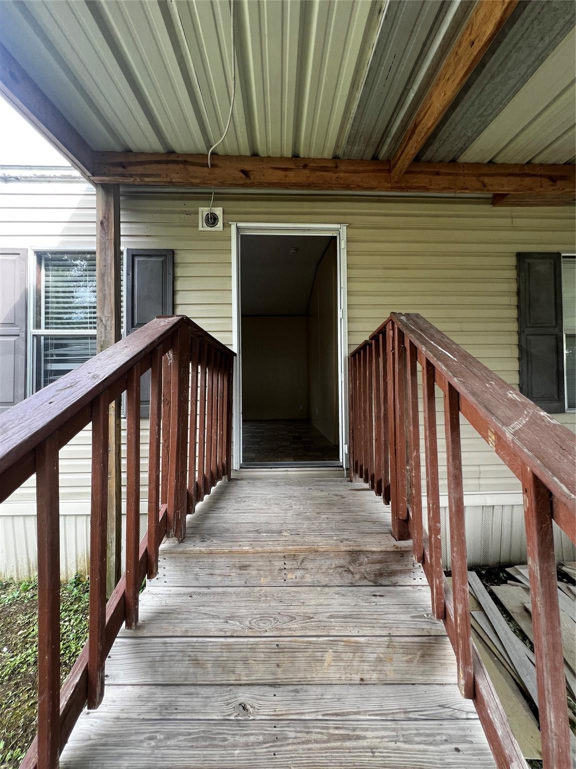 801 County Road 3542
