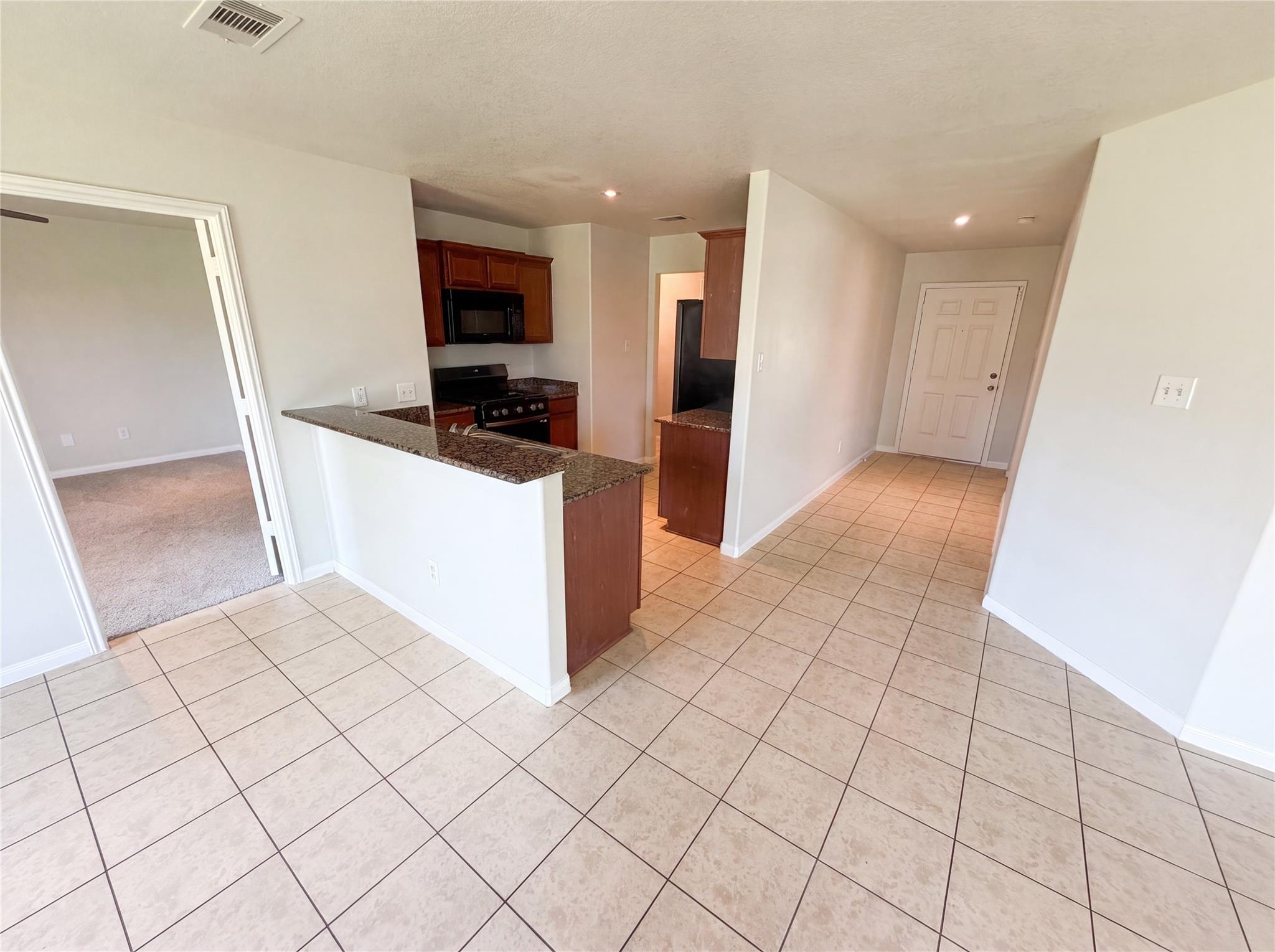 907 Amaryllis Road
