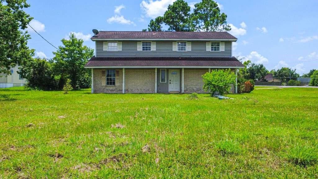 Photo of 4513 S Meadows Street, Alvin, TX 77511 (MLS # 31813660)