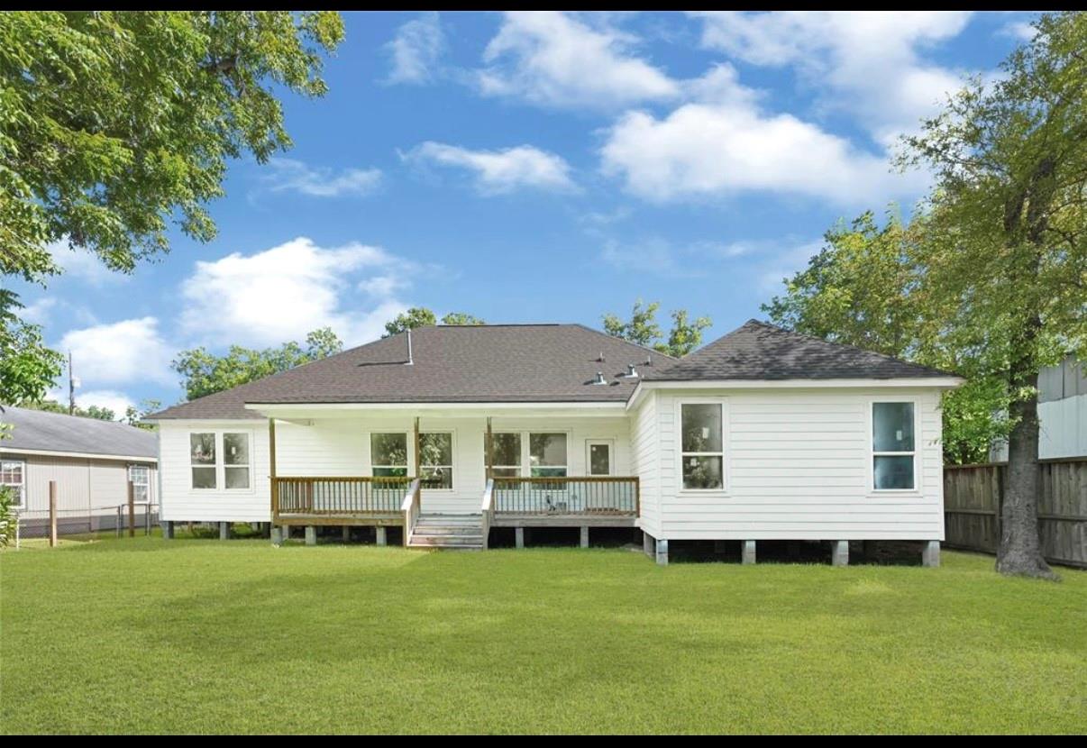 2332 Margaret Street