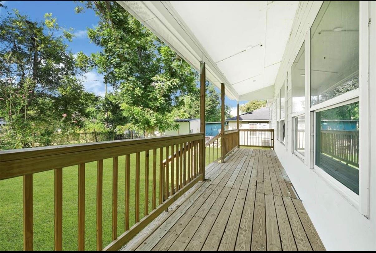 2332 Margaret Street