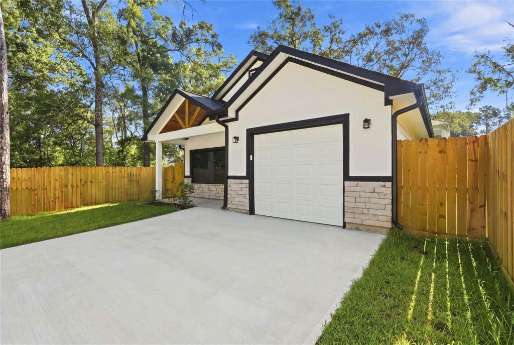 Photo of 18434 Fannin Road, Willis, TX 77378 (MLS # 9611621)