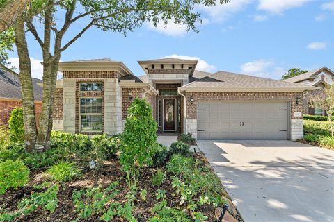Photo of 109 Crinium Lily Court, Montgomery, TX 77316 (MLS # 58728710)
