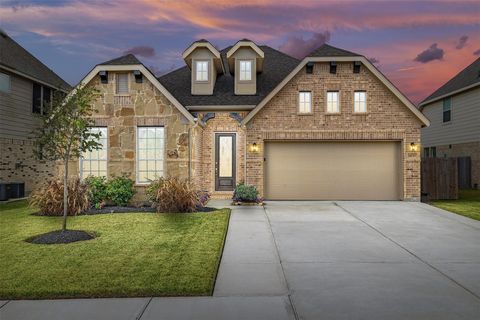 Photo of 14150 Little River Drive, Baytown, TX 77523 (MLS # 77197718)