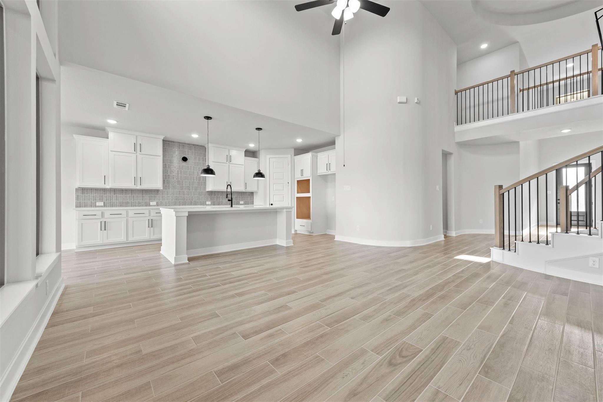 10710 Beacon Harbor Way