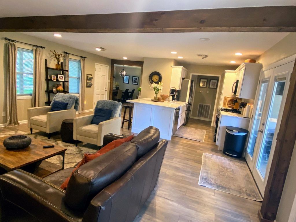 Photo of 4111 Hill Oak Drive, Houston, TX 77092 (MLS # 60006833)