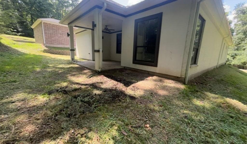 Photo of 22 Twisting Creek, Trinity, TX 75862 (MLS # 48182544)