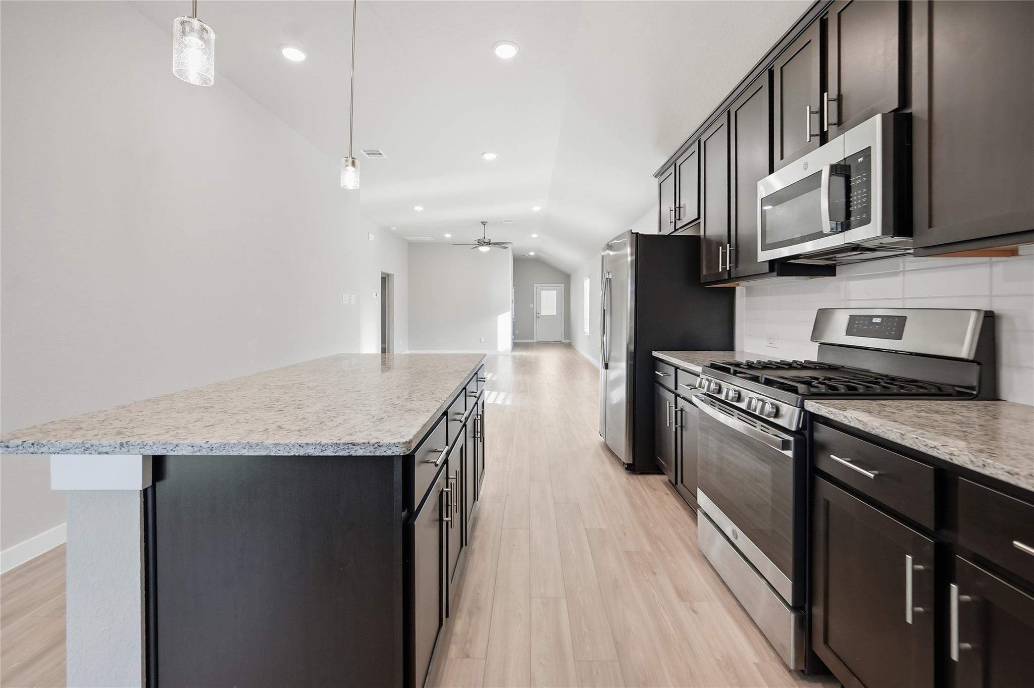 3410 Spanish Oak Lane