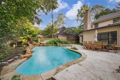 Photo of 89 Towering Pines Drive, The Woodlands, TX 77381 (MLS # 75619588)