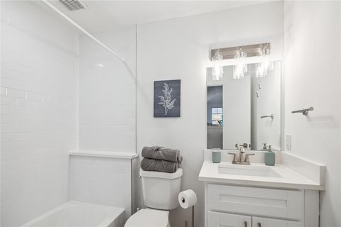 Tiny photo for 89 Towering Pines Drive, The Woodlands, TX 77381 (MLS # 75619588)