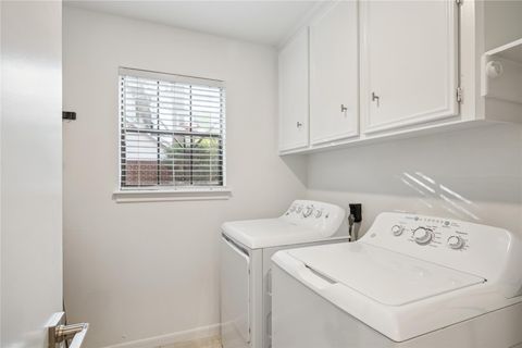 Tiny photo for 89 Towering Pines Drive, The Woodlands, TX 77381 (MLS # 75619588)