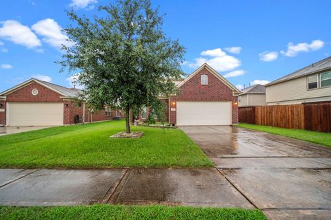 Photo of 14722 Nickel Plank Road, Houston, TX 77049 (MLS # 60320152)