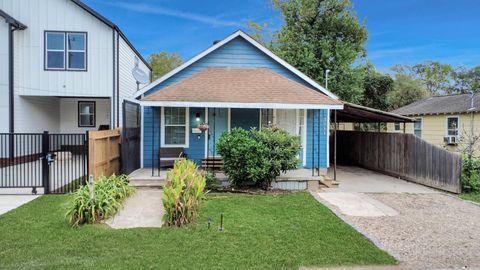 7711 Avenue L Houston TX 77012