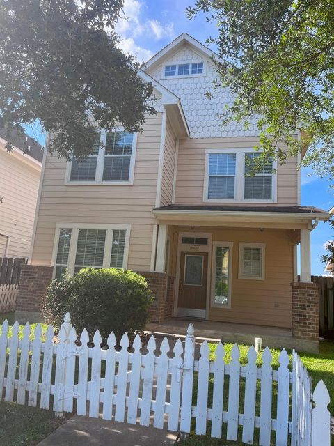 Photo of 14322 Summer Garden Drive, Houston, TX 77083 (MLS # 15396086)