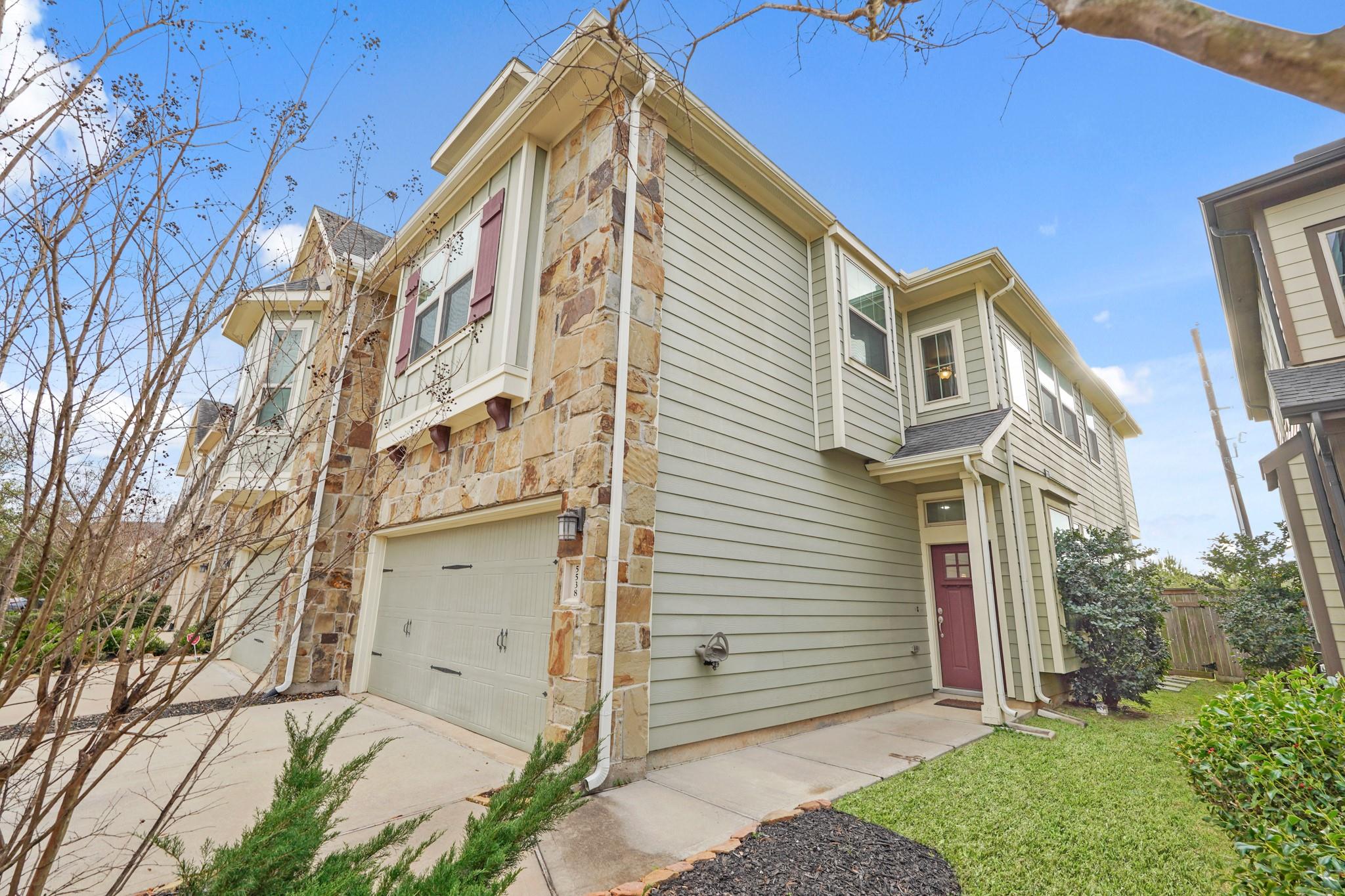 5538 Purple Meadow Lane