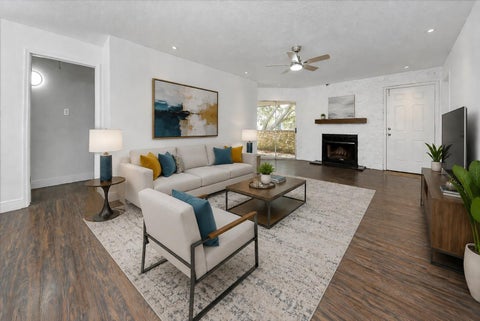 Photo of 9700 Leawood Boulevard #1214, Houston, TX 77099 (MLS # 75525379)