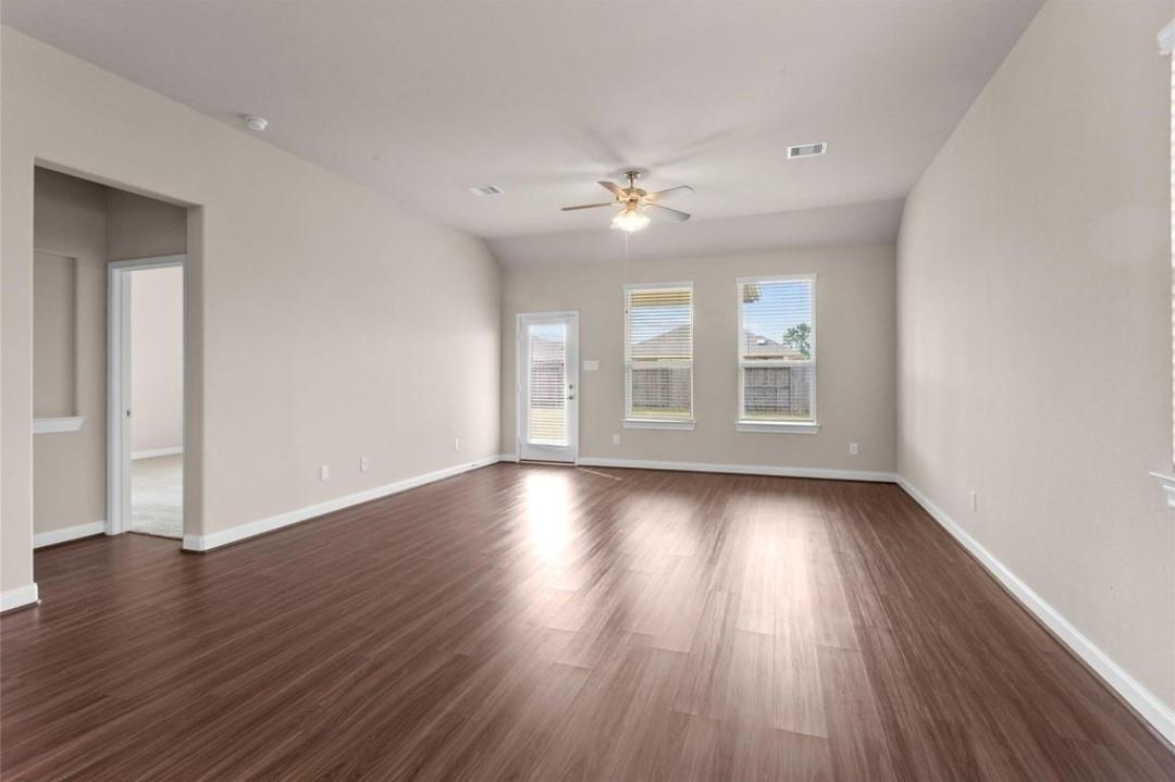 2532 Dunsmore Oak Drive