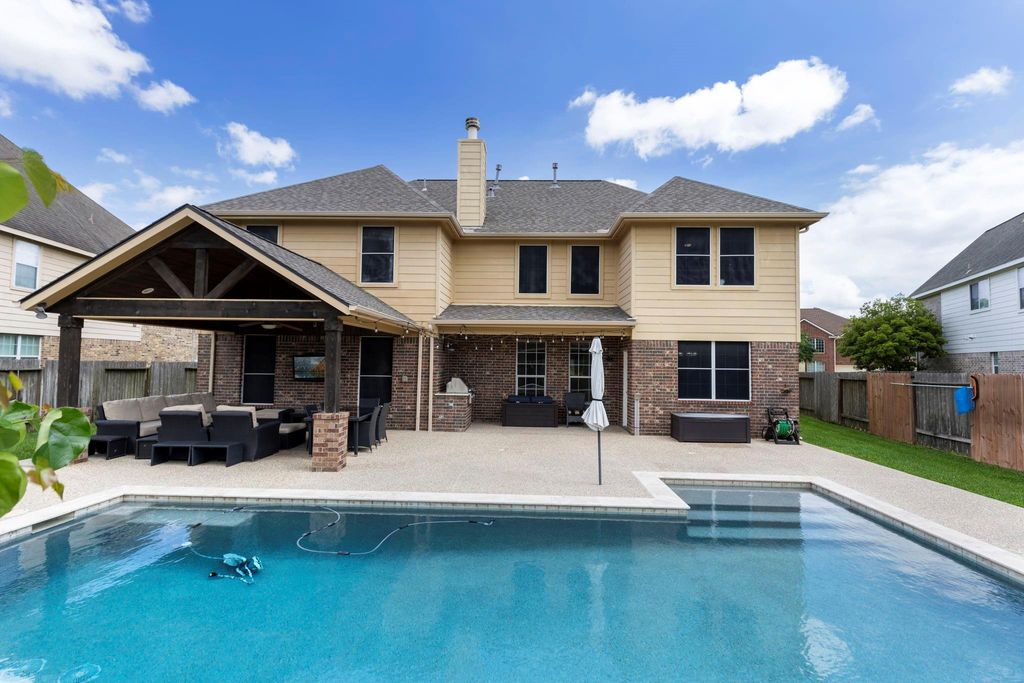 Photo of 11027 Hilltop Park Lane, Cypress, TX 77433 (MLS # 98946758)