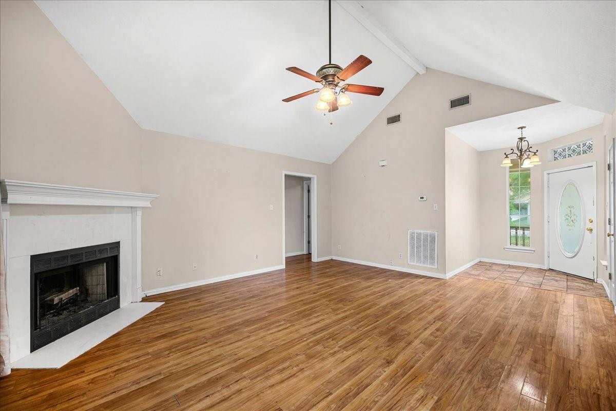 2601 Oakwood Drive