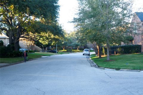 Tiny photo for 2400 N Braeswood Boulevard #336, Houston, TX 77030 (MLS # 91238196)