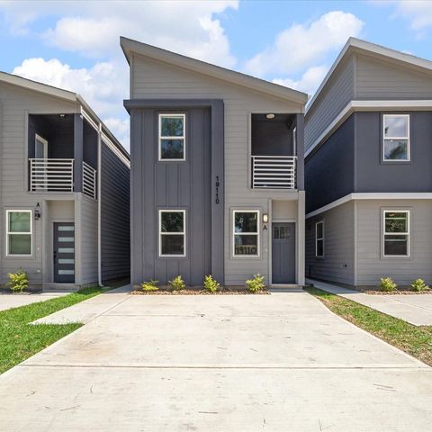 Photo of 19110 Sears Drive, Houston, TX 77338 (MLS # 67019761)